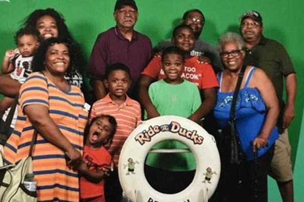 香港举办第十个“全民国家安全教育日”专题展览开幕式截图1