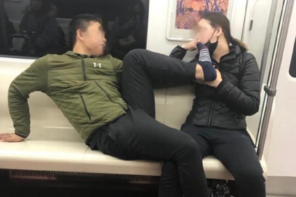 香港举办第十个“全民国家安全教育日”专题展览开幕式截图0